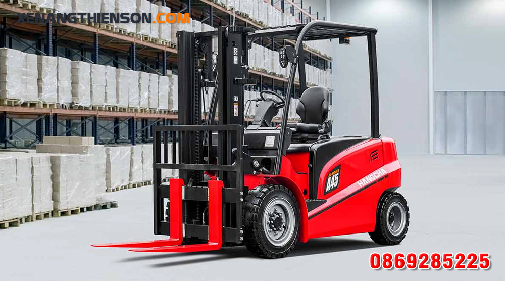 Xe nâng kho lạnh cần đáp ứng được những yêu cầu đặc biệt