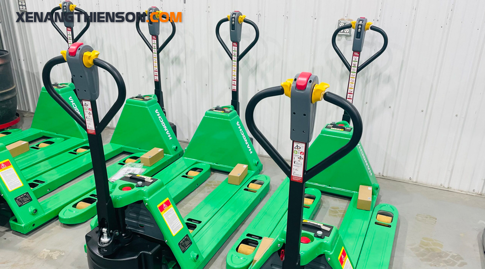 Xe nâng điện mini lithium CBD15-WS Hangcha