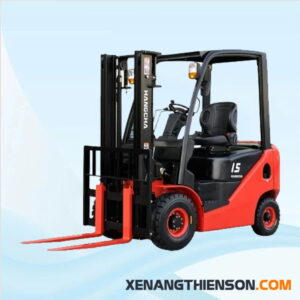 Xe nâng dầu 1.5 tấn