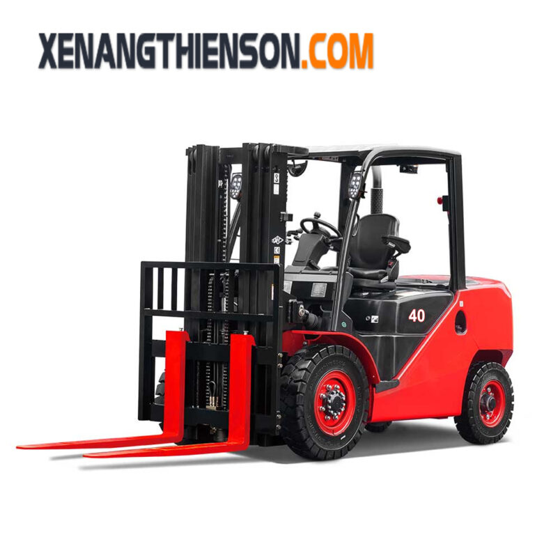 Xe nâng dầu 4 tấn